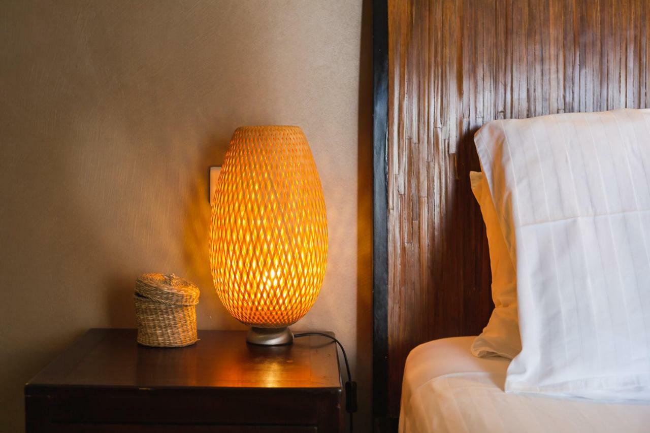Sol E Luna Hotel Cul de Sac ภายนอก รูปภาพ